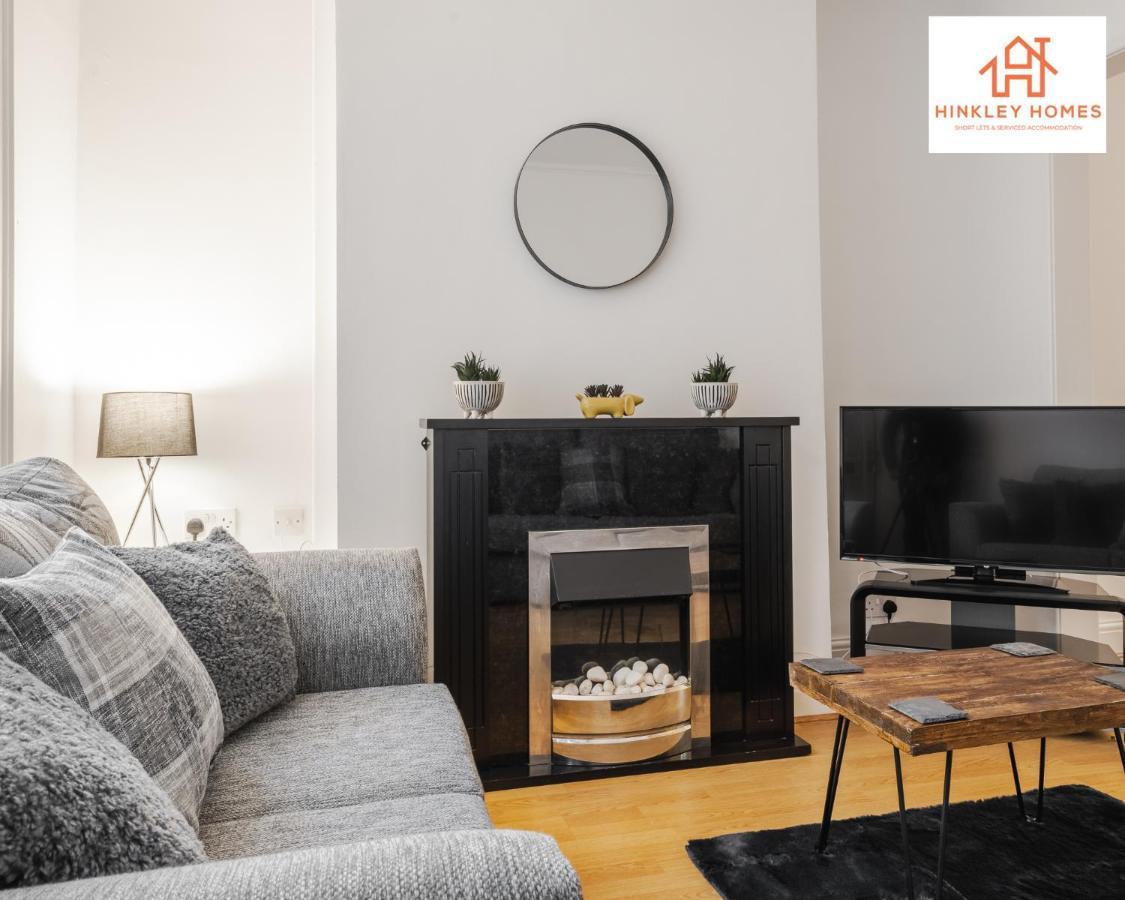 Hinkley Homes: Cozy 2-Bedroom Liverpool House Exterior photo